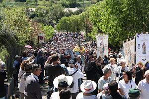 LA FAMILIA ORANAISE A NIMES POUR L ASCENSION (10)